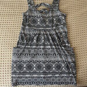 Black & White Pacific Beach Size XL Cover Up